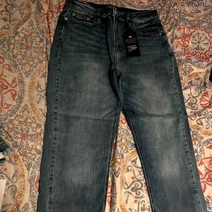 High Waist Cuffed Mom Jeans